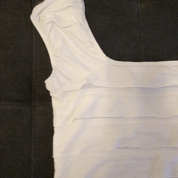 Max Studio Cream shirt size Medium - Picture 7 of 7